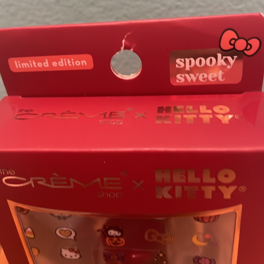 NWT limited edition The Crème shop x Hello Kitty pumpkin beauty bundle - Picture 9 of 9